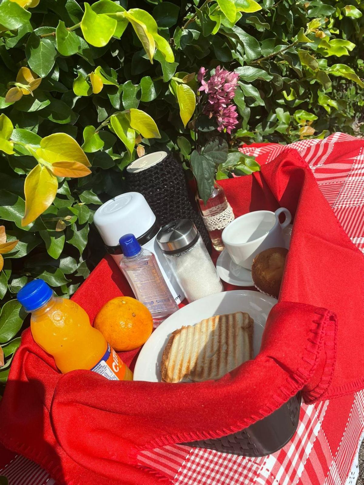 Pouzada Bom Clima - Servimos Cestas De Cafe Da Manha - Melhor Custo Beneficio Em Gravata Exteriör bild