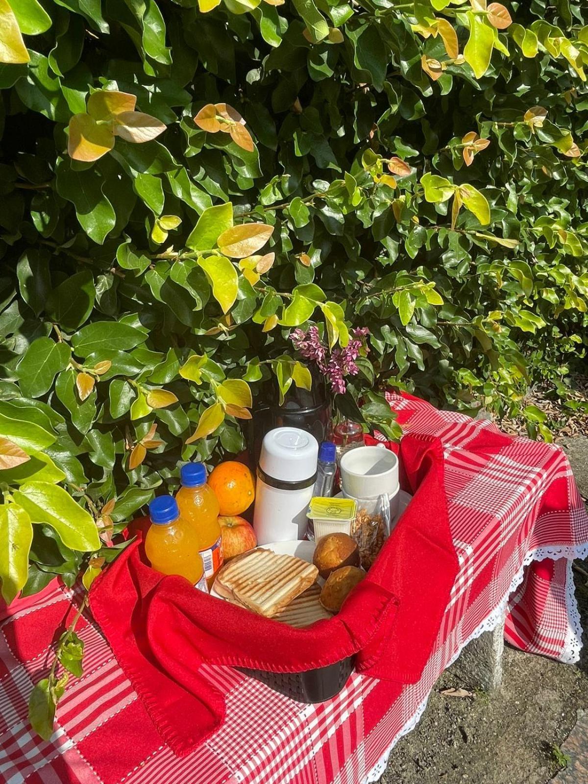 Pouzada Bom Clima - Servimos Cestas De Cafe Da Manha - Melhor Custo Beneficio Em Gravata Exteriör bild